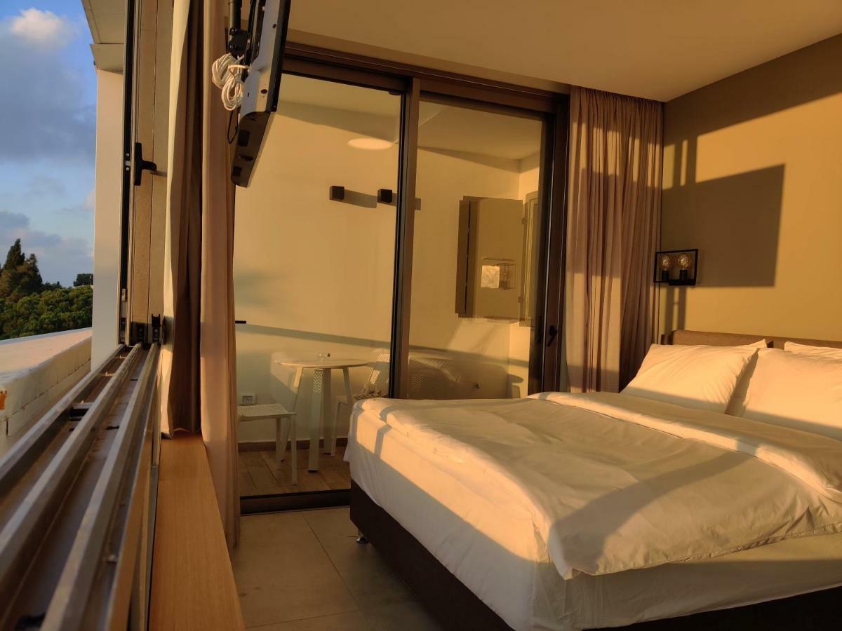 Luxury Suites By Notaly Ariel Haifa Quarto foto
