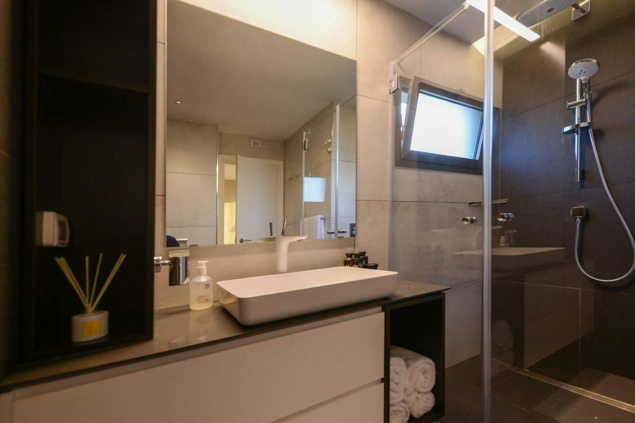 Luxury Suites By Notaly Ariel Haifa Exterior foto